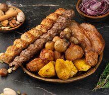 Ассорти мясное