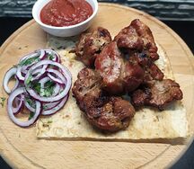 Шашлык из cвинoй шейки