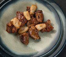 Ягненок с курдюком на углях