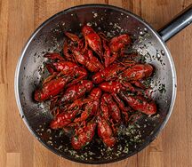 Донские раки с чесноком и укропом XXL