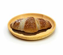 Круассан с заварным кремом