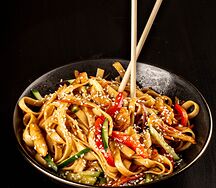 Wok с лапшой Куриный