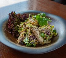 Салат Будда с курицей