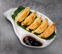 Гёдза со свининой