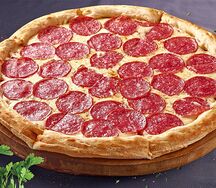 Пицца Салями большая