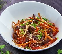 Wok с говядиной