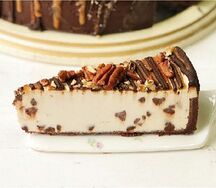 Чизкейк с шоколадом и орехом пекан