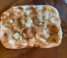 Груша и горгонзола