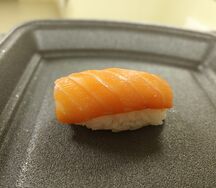 Суши Лосось