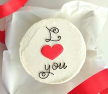 Бенто-торт Клубничный пломбир Сердце