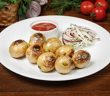 Молодой картофель на углях