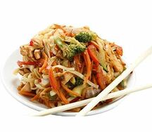 Удон с копченым лососем