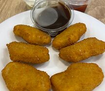 Наггетсы куриные с соусом