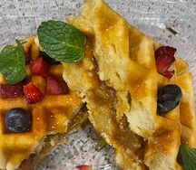 Вафля с варёной сгущёнкой