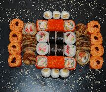 Сет Футомаки 