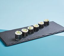 Мини ролл с огурцом