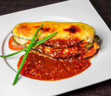 Запечённый баклажан с мясом