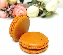 Французские Макаронс солёная карамель