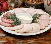 Мясная тарелка