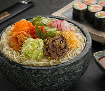 Большая порция кук-су с мраморной говядиной Black Angus (Холодный суп)