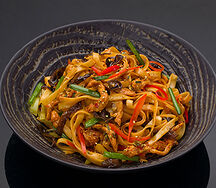 Лапша удон с курицей