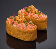 Инари с лососем