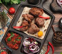 Шашлык из cвинoй шейки