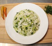 Салат с капустой