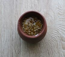 Мацони с медом и орехами