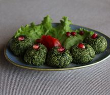 Пхали из шпината с орехами