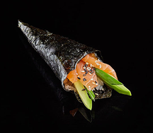 Рожок с лососем