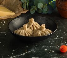 Хинкали с сыром и зеленью