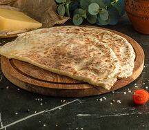 Кутабы с сыром и зеленью