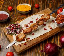 Шашлык из бараньих семенников