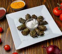 Долма из винoградных листьев