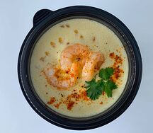 Кукурузный суп-пюре с креветками