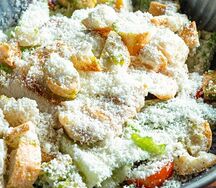 Салат Цезарь с мясом цыпленка