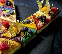 Торт Буква V