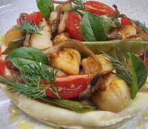 Морской гребешок с муссом из корнеплодов