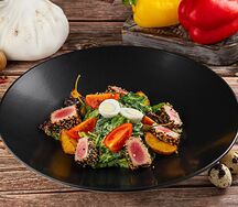 Салат с тунцом