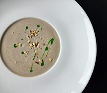 Крем-суп с шампиньонами и куриным филе