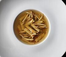 Куриный суп с фузилли