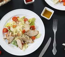 Цезарь с курицей