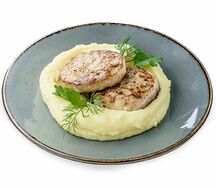 Куриные котлеты с картофельным пюре