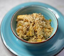 Рис с курицей и овощами