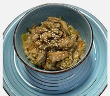 Рис со свининой и овощами