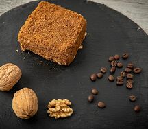 Медовый торт со сгущенкой