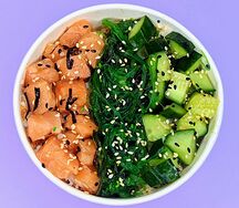 Поке Лосось классик