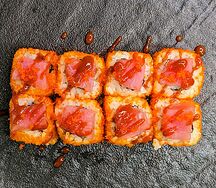 Ролл с тунцом