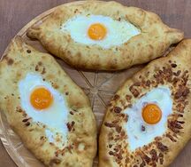 Хачапури по-аджарски